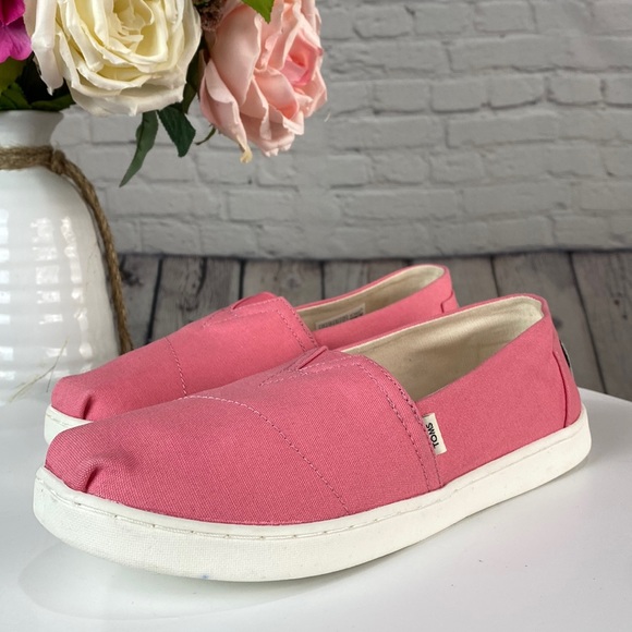 Toms Other - TOMS Pink Canvas Slip On Flat